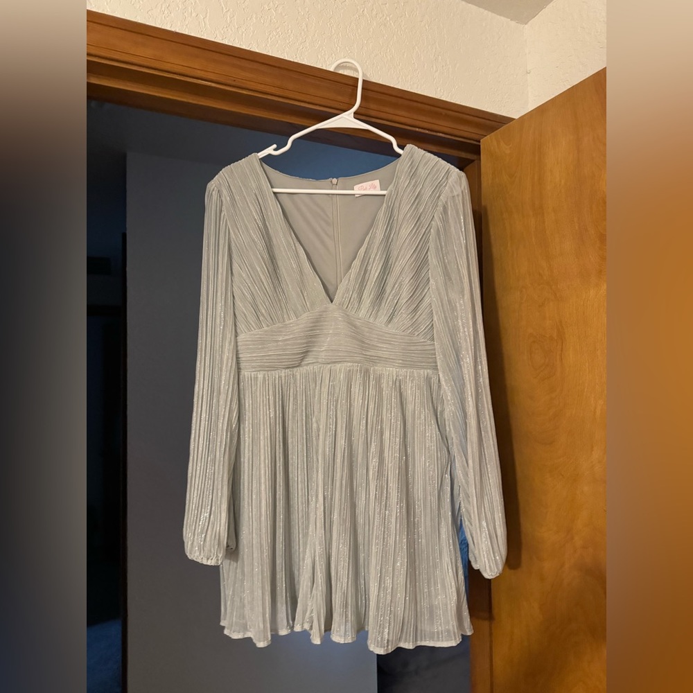 Pink Lily Wife of the Party Metallic Silver Romper size Large, never worn